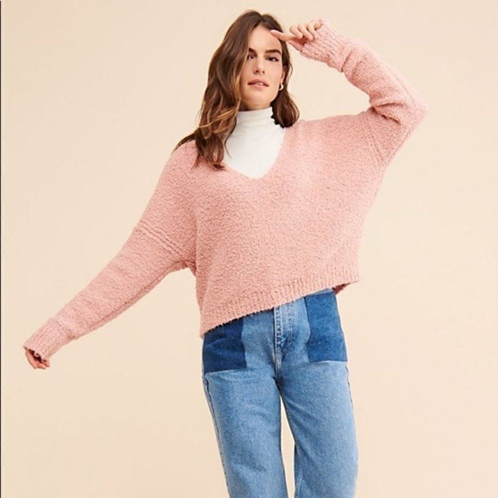 Free People V Neck sweater slouchy drop sleeve style super soft sz small